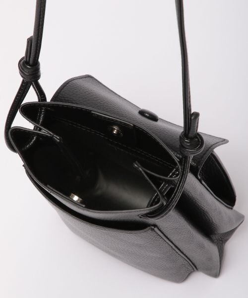 LOWRYS FARM（ローリーズファーム）の「２ポケミニショルダーＢＡＧ（バッグ・レディース・アイボリー08/ブラック09/グリーン70・FREE）」の15枚目の写真