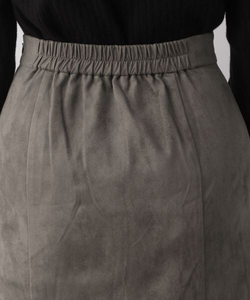 LOWRYS FARM(ローリーズファーム)の「フェイクスエードキリカエフレアスカート(スカート・レディース・アイボリー08/チャコールグレー18・M/L)」の18枚目の写真
