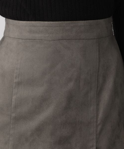LOWRYS FARM(ローリーズファーム)の「フェイクスエードキリカエフレアスカート(スカート・レディース・アイボリー08/チャコールグレー18・M/L)」の14枚目の写真