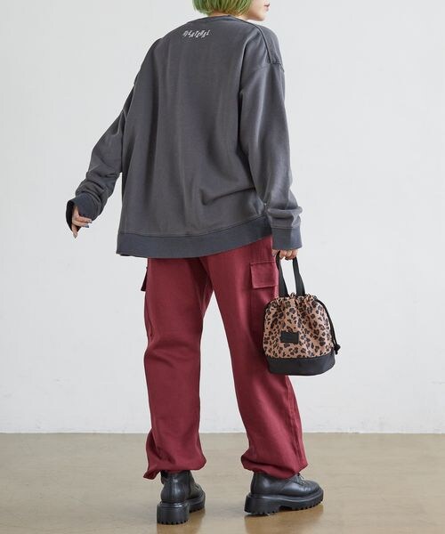 PAGEBOY（ページボーイ）の「キンチャクバック（バッグ・レディース・ヒョウ柄58/カーキ78・FREE）」の4枚目の写真