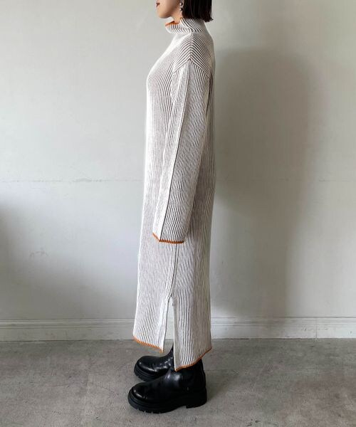 PAGEBOY（ページボーイ）の「ストライプリブニットワンピース（ワンピース/ドレス・レディース・モノトーン09/ベージュ系55/ターコイズ系79・F）」の17枚目の写真