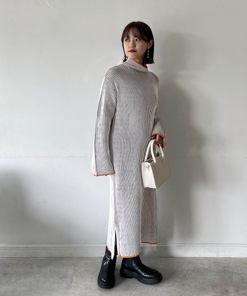 PAGEBOY（ページボーイ）の「ストライプリブニットワンピース（ワンピース/ドレス・レディース・モノトーン09/ベージュ系55/ターコイズ系79・F）」の10枚目の写真