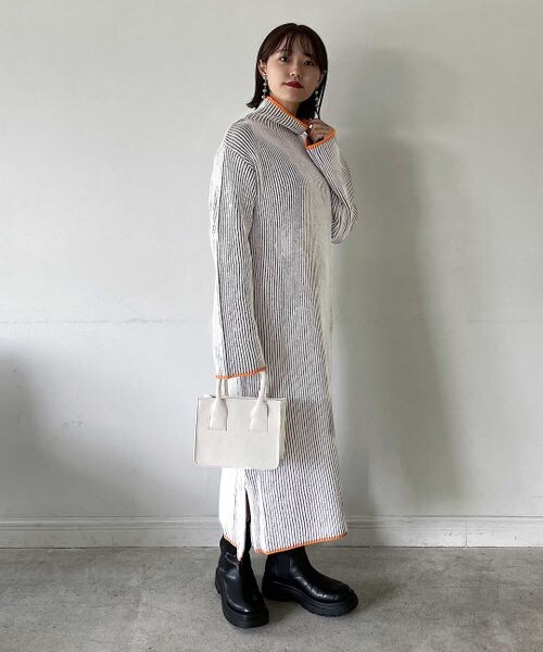 PAGEBOY（ページボーイ）の「ストライプリブニットワンピース（ワンピース/ドレス・レディース・モノトーン09/ベージュ系55/ターコイズ系79・F）」の11枚目の写真