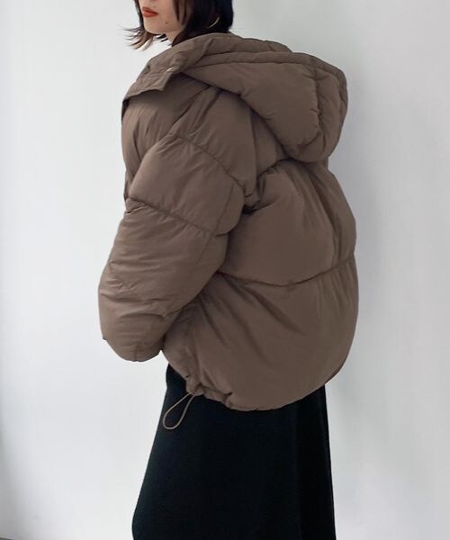 PAGEBOY（ページボーイ）の「エアサーマルブルゾン（ジャケット/アウター・レディース・ブラック09/グレージュ12/ブラウン58・F）」の17枚目の写真