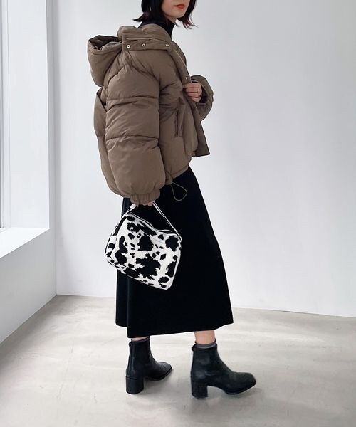 PAGEBOY（ページボーイ）の「エアサーマルブルゾン（ジャケット/アウター・レディース・ブラック09/グレージュ12/ブラウン58・F）」の21枚目の写真