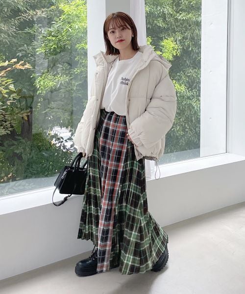 PAGEBOY（ページボーイ）の「エアサーマルブルゾン（ジャケット/アウター・レディース・ブラック09/グレージュ12/ブラウン58・F）」の13枚目の写真