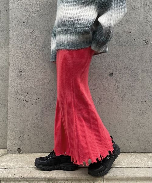 PAGEBOY（ページボーイ）の「ダメージヘムニットスカート（スカート・レディース・オフホワイト05/ブラック09/チェリー35・F）」の16枚目の写真