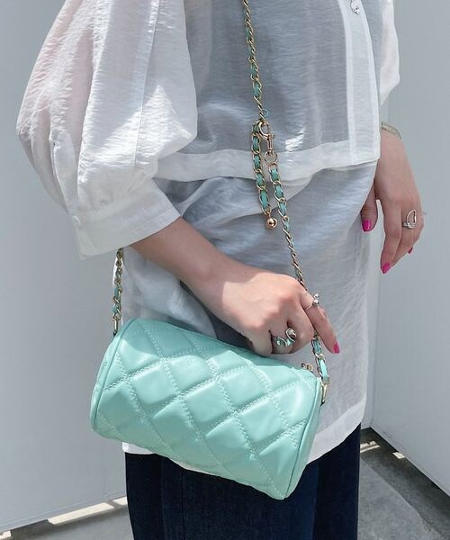 PAGEBOY（ページボーイ）の「キルトサークルミニバッグ（バッグ・レディース・オフホワイト05/ブラック09/ミント73・F）」の3枚目の写真