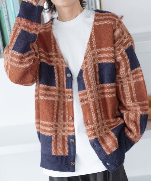 PAGEBOY（ページボーイ）の「アソートシャギーカーデ（トップス・メンズ・ブラウンチェック53/ブラウンアーガイル55/イエローチェック65/グリーンアーガイル75・FREE）」の9枚目の写真