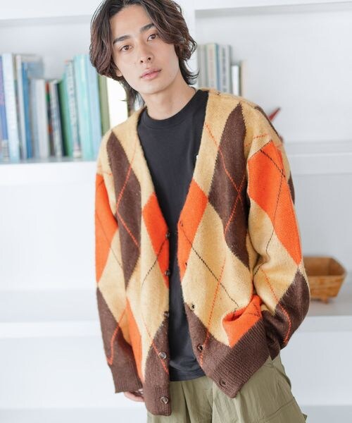 PAGEBOY（ページボーイ）の「アソートシャギーカーデ（トップス・メンズ・ブラウンチェック53/ブラウンアーガイル55/イエローチェック65/グリーンアーガイル75・FREE）」の15枚目の写真
