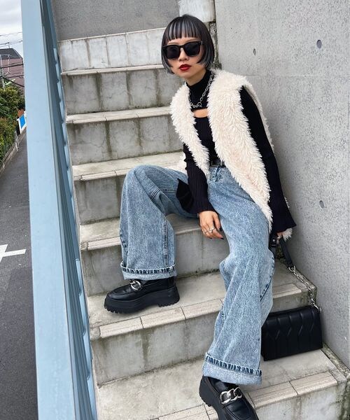 PAGEBOY(ページボーイ)の「カーリーファーベスト(ジャケット/アウター・レディース・オフホワイト05/ブラック09/グレージュ12・F)」の8枚目の写真