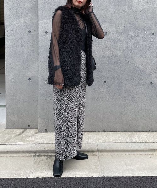 PAGEBOY(ページボーイ)の「カーリーファーベスト(ジャケット/アウター・レディース・オフホワイト05/ブラック09/グレージュ12・F)」の15枚目の写真