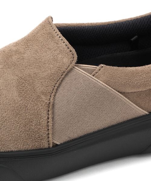 studio CLIP（スタディオクリップ）の「ラクラクスリッポンスニーカー（シューズ・レディース・グレージュ12/ブラック19/ブラウン50/アイボリー52・M/L/LL(WEB限定)）」の16枚目の写真