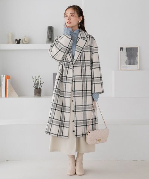 mysty woman（ミスティウーマン）の「無地チェックチェスターコート（ジャケット/アウター・レディース・ブラックチェック00/オフチェック08/ブラック無地09/ベージュ無地52・F）」の8枚目の写真