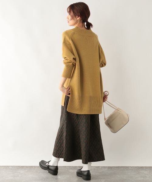 GLOBAL WORK（グローバルワーク）の「ジャガードマーメイドスカート（スカート・レディース・ブラック/花柄09/ブラウン/幾何柄58・FREE）」の11枚目の写真