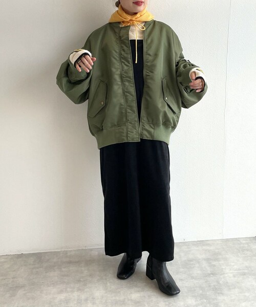 w closet(ダブルクローゼット)の「【2WAY】MA-1(ジャケット/アウター・レディース・Lベージュ/Lカーキ/ブラック・FREE)」の17枚目の写真