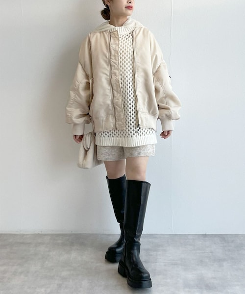 w closet(ダブルクローゼット)の「【2WAY】MA-1(ジャケット/アウター・レディース・Lベージュ/Lカーキ/ブラック・FREE)」の7枚目の写真