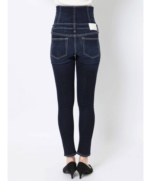 GYDA（ジェイダ）の「ハイウエストボタン スキニーデニムパンツ（デニムパンツ・インディゴ・S）」の19枚目の写真