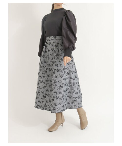 Te chichi（テチチ）の「フラワージャカードリバーシブルスカート（スカート・ブラック/ネイビー・S/M）」の9枚目の写真