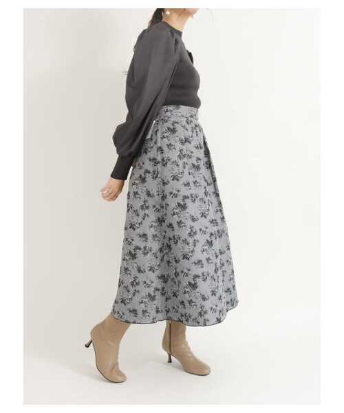 Te chichi（テチチ）の「フラワージャカードリバーシブルスカート（スカート・ブラック/ネイビー・S/M）」の10枚目の写真