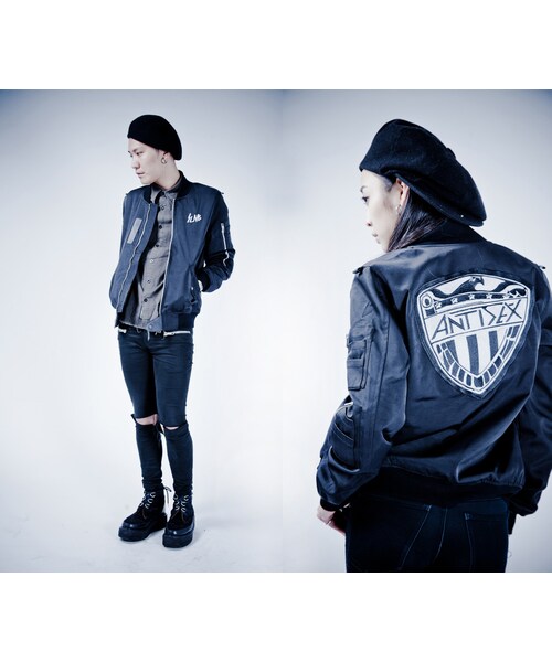 Slightly Numb（スライトリーナム）の「LIKER MA-1 JACKET（ジャケット/アウター・other）」の5枚目の写真