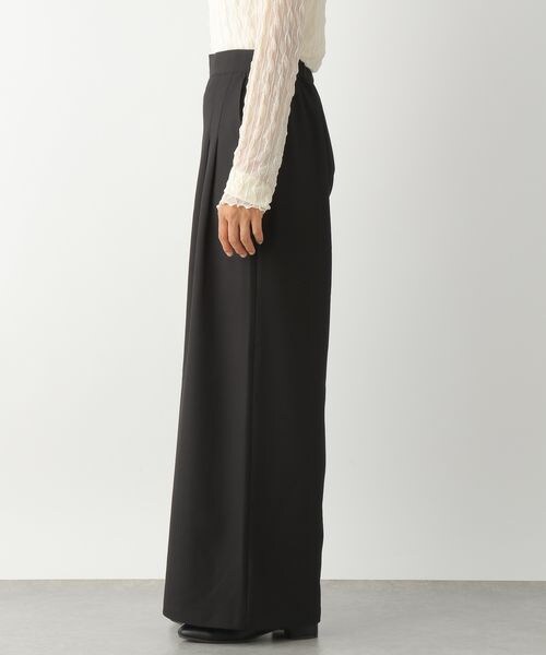 LEPSIM（レプシィム）の「タックワイドパンツ（パンツ・レディース・ブラック09/グレー15/ブラウン55/ブルー83・FREE SIZE）」の11枚目の写真