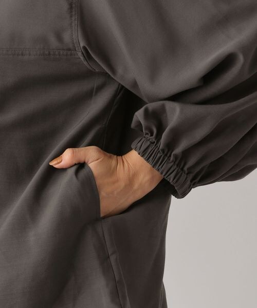 LEPSIM(レプシィム)の「アノラックジッププルオーバー(トップス・レディース・グレージュ13/チャコール19・FREE SIZE)」の12枚目の写真