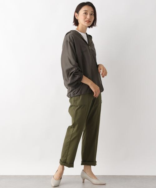 LEPSIM(レプシィム)の「アノラックジッププルオーバー(トップス・レディース・グレージュ13/チャコール19・FREE SIZE)」の4枚目の写真