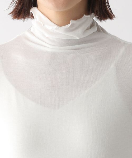 LEPSIM（レプシィム）の「シアータートルカットソー（トップス・レディース・オフホワイト05/ブラック09/ピンク21/グリーン75・FREE SIZE）」の16枚目の写真