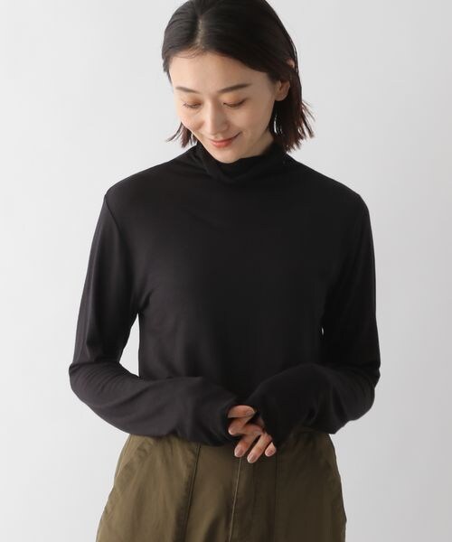 LEPSIM（レプシィム）の「シアータートルカットソー（トップス・レディース・オフホワイト05/ブラック09/ピンク21/グリーン75・FREE SIZE）」の2枚目の写真