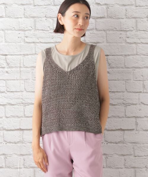 LEPSIM（レプシィム）の「5ゲージニットタンク（トップス・レディース・オフ×ブラック13/モカ×ベージュ52・FREE SIZE）」の2枚目の写真