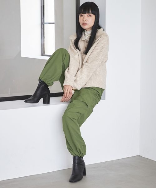 LOWRYS FARM（ローリーズファーム）の「ビッグカラーショートニットロングスリーブ（トップス・レディース・アイボリー08/ブラック09/オレンジ45/グリーン75・フリーサイズ）」の5枚目の写真