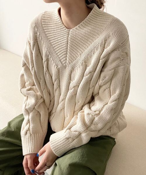 LOWRYS FARM(ローリーズファーム)の「ケーブルアサVニット(トップス・レディース・オフホワイト08/グリーン75/ブルー85・フリーサイズ)」の5枚目の写真