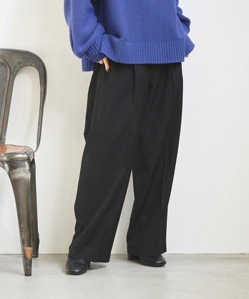 LOWRYS FARM（ローリーズファーム）の「サイドボタンワイドパンツ（パンツ・レディース・アイボリー08/ブラック09/ブルー85・S/F）」の2枚目の写真