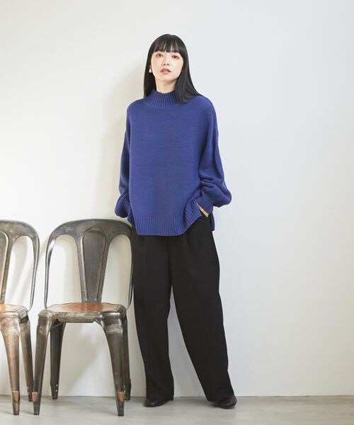 LOWRYS FARM（ローリーズファーム）の「サイドボタンワイドパンツ（パンツ・レディース・アイボリー08/ブラック09/ブルー85・S/F）」の4枚目の写真