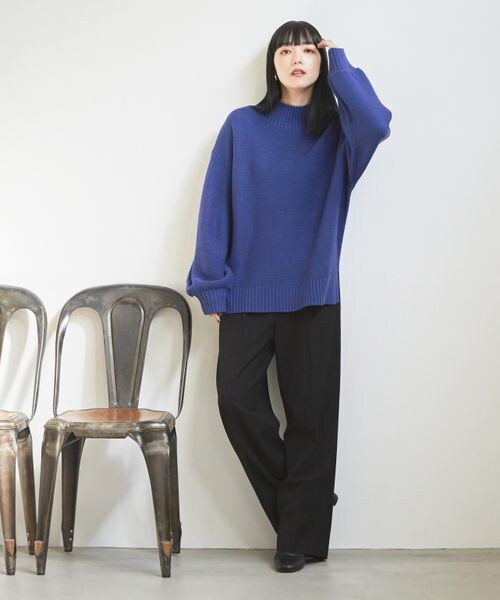 LOWRYS FARM（ローリーズファーム）の「サイドボタンワイドパンツ（パンツ・レディース・アイボリー08/ブラック09/ブルー85・S/F）」の5枚目の写真