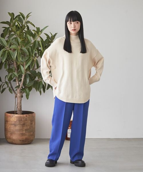 LOWRYS FARM（ローリーズファーム）の「サイドボタンワイドパンツ（パンツ・レディース・アイボリー08/ブラック09/ブルー85・S/F）」の8枚目の写真