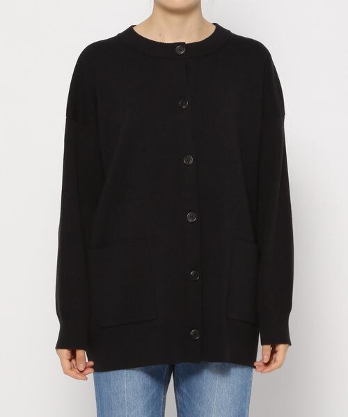 LOWRYS FARM(ローリーズファーム)の「ポケ付きBIGクルーカーディガン(トップス・レディース・アイボリー08/ブラック09/レッド35/パープル95・フリーサイズ)」の16枚目の写真