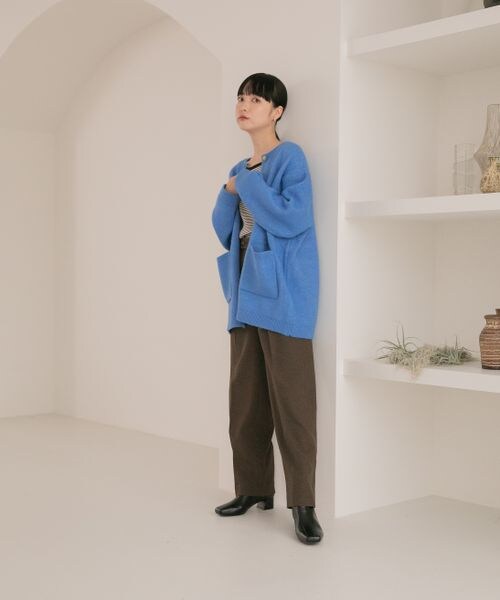 LOWRYS FARM（ローリーズファーム）の「モチモチシャギークルーカーディガン（トップス・レディース・アイボリー08/ブラック×オフ10/オレンジ45/ベージュ×ブラウン50/ブルー85/パープル92・ショート丈M/ロング丈L）」の21枚目の写真