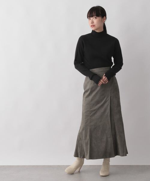 LOWRYS FARM（ローリーズファーム）の「マシンウォッシャブルハイネックロングスリーブ（トップス・レディース・オフ05/ブラック09/ピンク22/パープル95・フリーサイズ）」の17枚目の写真