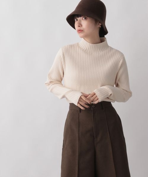 LOWRYS FARM（ローリーズファーム）の「マシンウォッシャブルハイネックロングスリーブ（トップス・レディース・オフ05/ブラック09/ピンク22/パープル95・フリーサイズ）」の11枚目の写真