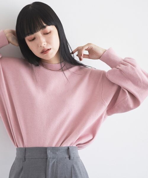 LOWRYS FARM（ローリーズファーム）の「ウスモチソデボリュームロングスリーブ（トップス・レディース・アイボリー08/ブラック09/ピンク25/ブラウン58/グリーン75・フリーサイズ）」の3枚目の写真