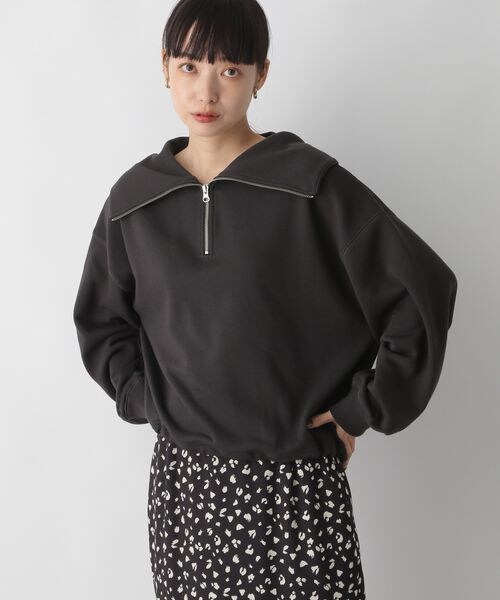 LOWRYS FARM（ローリーズファーム）の「ハイＺＩＰドロストプルオーバー（トップス・レディース・アイボリー08/グレー12/チャコールグレー18/ブルー85・F）」の13枚目の写真