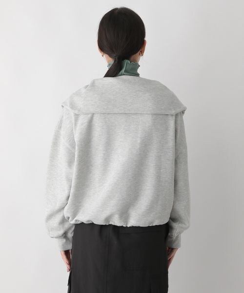 LOWRYS FARM（ローリーズファーム）の「ハイＺＩＰドロストプルオーバー（トップス・レディース・アイボリー08/グレー12/チャコールグレー18/ブルー85・F）」の19枚目の写真