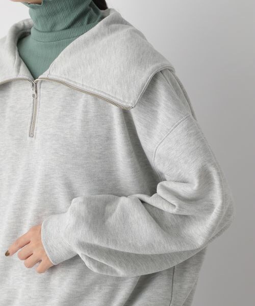 LOWRYS FARM（ローリーズファーム）の「ハイＺＩＰドロストプルオーバー（トップス・レディース・アイボリー08/グレー12/チャコールグレー18/ブルー85・F）」の21枚目の写真