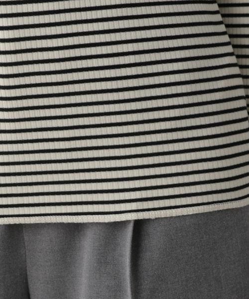 LOWRYS FARM（ローリーズファーム）の「ボーダータートル（トップス・レディース・オフホワイト05/ブラウン58/グリーン75・F）」の16枚目の写真