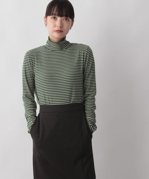 LOWRYS FARM（ローリーズファーム）の「ボーダータートル（トップス・レディース・オフホワイト05/ブラウン58/グリーン75・F）」の3枚目の写真