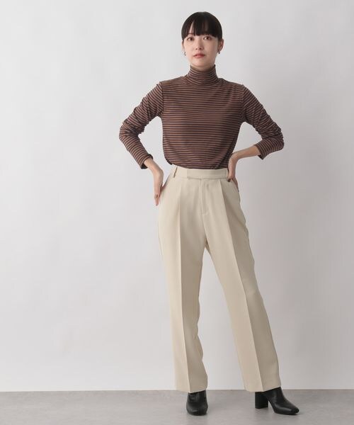 LOWRYS FARM（ローリーズファーム）の「ボーダータートル（トップス・レディース・オフホワイト05/ブラウン58/グリーン75・F）」の6枚目の写真