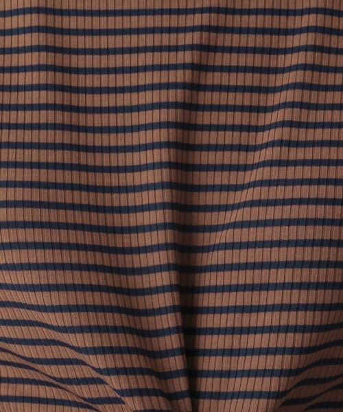 LOWRYS FARM（ローリーズファーム）の「ボーダータートル（トップス・レディース・オフホワイト05/ブラウン58/グリーン75・F）」の19枚目の写真