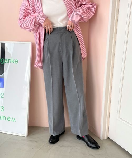 LOWRYS FARM（ローリーズファーム）の「ＴＲタックワイドパンツ（パンツ・レディース・ブラック09/グレー15・S/F）」の7枚目の写真